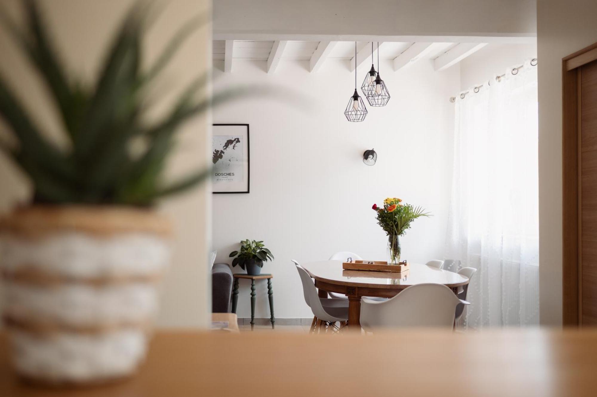 La Maison Des Delices Dosches Extérieur photo